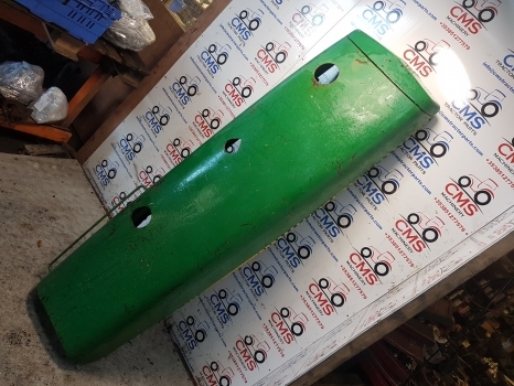 John Deere 3140, 3040 Engine Hood Bonnet Assy R52362, Al33128 - Hood for Farm tractor: picture 4 John Deere 3140, 3040 Engine Hood Bonnet Assy R52362, Al33128 - Hood for Farm tractor: picture 4