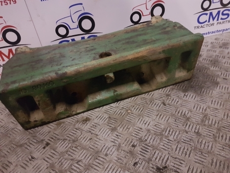 John Deere 6110, 6610, 6300, 6400, Se6200 Front Weight 80 Kg L78555, Al176565 - Counterweight for Farm tractor: picture 4 John Deere 6110, 6610, 6300, 6400, Se6200 Front Weight 80 Kg L78555, Al176565 - Counterweight for Farm tractor: picture 4