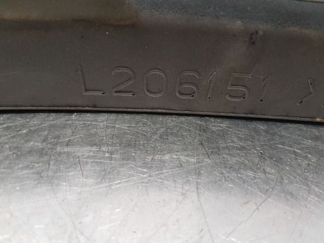 John Deere 6115m. 6m, 6r Series, Engine Air Cleaner Shroud L206151, L225013 - Air intake system: picture 3 John Deere 6115m. 6m, 6r Series, Engine Air Cleaner Shroud L206151, L225013 - Air intake system: picture 3