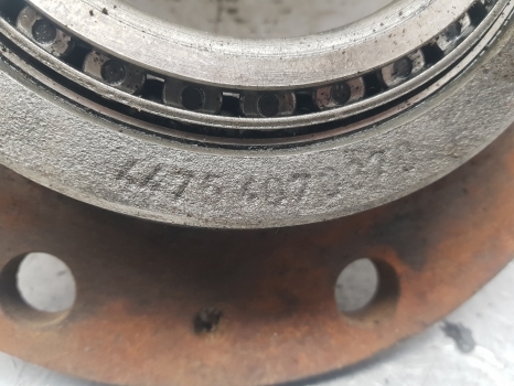 John Deere 6610 Deutz Zf Front Hub Bolt Plate L101713, 4475407037, 4475307037 - Wheel hub for Farm tractor: picture 2 John Deere 6610 Deutz Zf Front Hub Bolt Plate L101713, 4475407037, 4475307037 - Wheel hub for Farm tractor: picture 2
