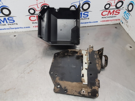 John Deere 6r 185, 6r Series, Ecu Support Cover L211510, L205154 - ECU: picture 5 John Deere 6r 185, 6r Series, Ecu Support Cover L211510, L205154 - ECU: picture 5
