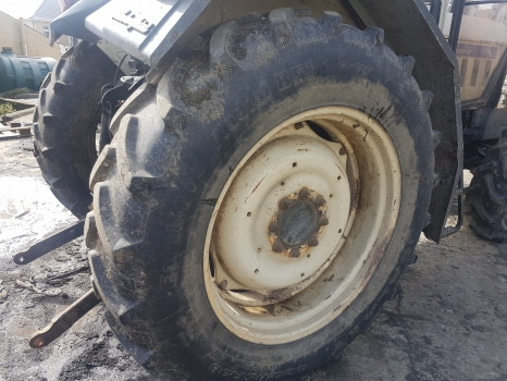 Lamborghini 1106 Engine, Front, Rear Axle, Transmission, Hydraulic And Lift Nut - Engine: picture 5 Lamborghini 1106 Engine, Front, Rear Axle, Transmission, Hydraulic And Lift Nut - Engine: picture 5