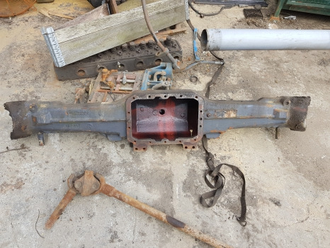 Landini Mythos 100 Front Axle Housing Beam 3659370m91, 3652583r1 - Front axle: picture 1 Landini Mythos 100 Front Axle Housing Beam 3659370m91, 3652583r1 - Front axle: picture 1