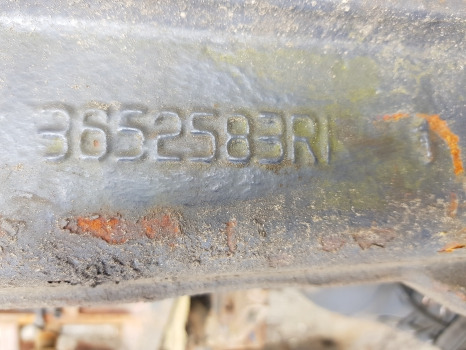 Landini Mythos 100 Front Axle Housing Beam 3659370m91, 3652583r1 - Front axle: picture 5 Landini Mythos 100 Front Axle Housing Beam 3659370m91, 3652583r1 - Front axle: picture 5