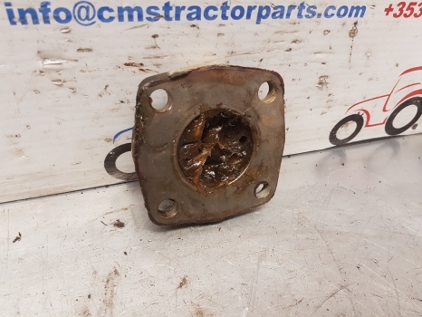 Landini Vision 95, 105 Front Axle King Pin Bottom Cover 3557994m1 - Front axle for Farm tractor: picture 1 Landini Vision 95, 105 Front Axle King Pin Bottom Cover 3557994m1 - Front axle for Farm tractor: picture 1