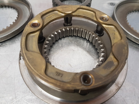 Manitou 728.4, Mt728-4, Mt928-4, Transmission Synchro Assy 109665, 109586 - Transmission: picture 4 Manitou 728.4, Mt728-4, Mt928-4, Transmission Synchro Assy 109665, 109586 - Transmission: picture 4