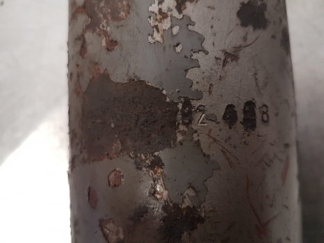 Massey Ferguson 290, 575, 590, 265, 690 Steering Cylinder 1605121m91, 3773711m91 - Front axle: picture 4 Massey Ferguson 290, 575, 590, 265, 690 Steering Cylinder 1605121m91, 3773711m91 - Front axle: picture 4