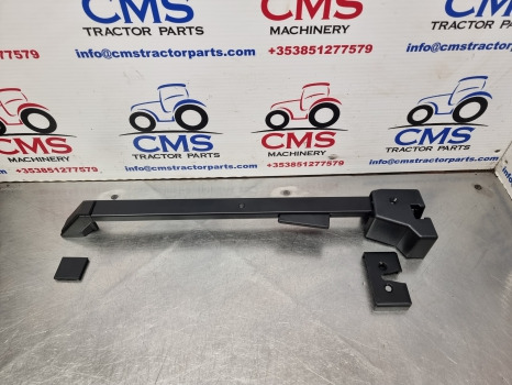 Massey Ferguson 300 Series, 390, 399, Cab Door Handle Lock Lh 3476171m1 - Door and parts: picture 1 Massey Ferguson 300 Series, 390, 399, Cab Door Handle Lock Lh 3476171m1 - Door and parts: picture 1