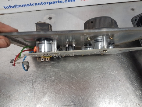 ECU Massey Ferguson 3000, 3100, 6300, 3050, 3070 Electronic Lift Console  3617403m93: picture 10