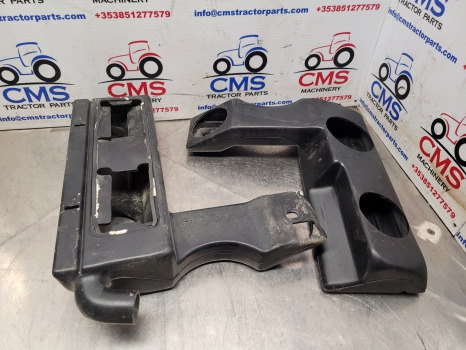 Massey Ferguson 4245, 4255, 4355 Cab Air Vent 3806427m3, 3806426m3 - A/C part: picture 1 Massey Ferguson 4245, 4255, 4355 Cab Air Vent 3806427m3, 3806426m3 - A/C part: picture 1