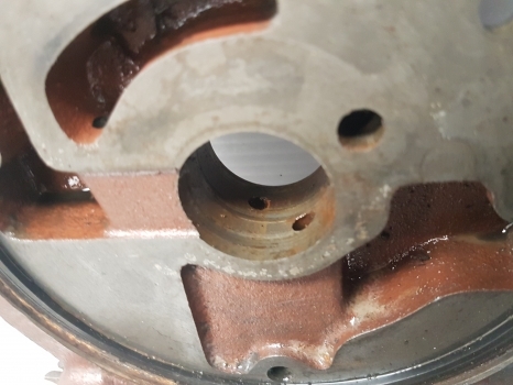 Massey Ferguson 50b Transmission Housing, Pump Housing Rcf7115b Mf - Transmission for Farm tractor: picture 4 Massey Ferguson 50b Transmission Housing, Pump Housing Rcf7115b Mf - Transmission for Farm tractor: picture 4