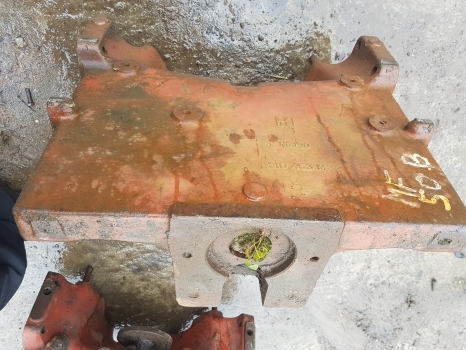 Front axle for Backhoe loader Massey Ferguson 50h, 50hx, Front Axle Casting 3510463m1: picture 8 Front axle for Backhoe loader Massey Ferguson 50h, 50hx, Front Axle Casting 3510463m1: picture 8