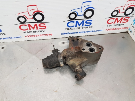 Massey Ferguson 5455, 5700, 7715, 6712 Trailer Brake Block Body 4304784m11m - Brake parts: picture 5 Massey Ferguson 5455, 5700, 7715, 6712 Trailer Brake Block Body 4304784m11m - Brake parts: picture 5