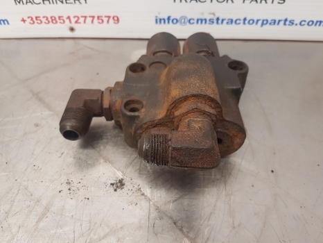 Massey Ferguson 5455 Hydraulic Pressure Valve Body 3794879m3 - Hydraulic valve for Farm tractor: picture 4 Massey Ferguson 5455 Hydraulic Pressure Valve Body 3794879m3 - Hydraulic valve for Farm tractor: picture 4