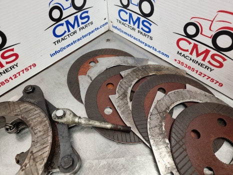 Massey Ferguson 5612, 5400, 5600, 5700, Brake Disc Kit 4311469m91, 4312200m2 - Brake disc: picture 3 Massey Ferguson 5612, 5400, 5600, 5700, Brake Disc Kit 4311469m91, 4312200m2 - Brake disc: picture 3