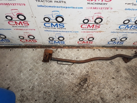 Massey Ferguson 5612, 5600, 6600, 7600 Series, Cab Door Handle Lhs 4353955m3 - Door and parts: picture 3 Massey Ferguson 5612, 5600, 6600, 7600 Series, Cab Door Handle Lhs 4353955m3 - Door and parts: picture 3