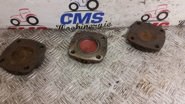 Massey Ferguson 6150, 6160 King Pin Covers 3pc 3426457m1, 3429323m1 - Steering for Farm tractor: picture 1 Massey Ferguson 6150, 6160 King Pin Covers 3pc 3426457m1, 3429323m1 - Steering for Farm tractor: picture 1