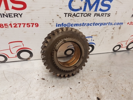 Massey Ferguson Backhoe 50 Hx Transmission Gear Z 32 1686041m92, 1685072m2 - Transmission: picture 1 Massey Ferguson Backhoe 50 Hx Transmission Gear Z 32 1686041m92, 1685072m2 - Transmission: picture 1