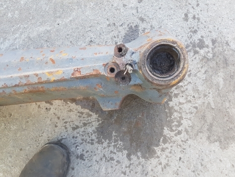 New Holland 60, Tm, Tsa Tm 120 Front Axle Housing 5182893, 87652088, 5182976 - Front axle for Farm tractor: picture 4 New Holland 60, Tm, Tsa Tm 120 Front Axle Housing 5182893, 87652088, 5182976 - Front axle for Farm tractor: picture 4