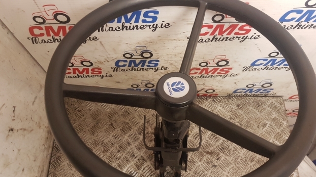 New Holland Fiat Ford L,tl Ect. Series Steering Colum & Steering Wheel 82009379 - Steering column for Farm tractor: picture 2 New Holland Fiat Ford L,tl Ect. Series Steering Colum & Steering Wheel 82009379 - Steering column for Farm tractor: picture 2