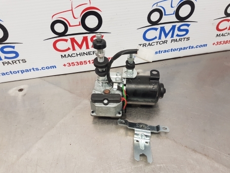 New Holland Fiat, John Deere, Case Wiper Motor 3860, Tm8612 - Wiper for Farm tractor: picture 3 New Holland Fiat, John Deere, Case Wiper Motor 3860, Tm8612 - Wiper for Farm tractor: picture 3