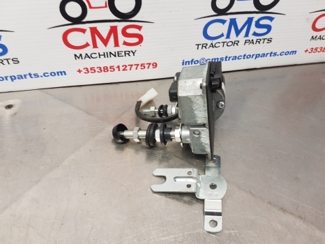 New Holland Fiat, John Deere, Case Wiper Motor 3860, Tm8612 - Wiper for Farm tractor: picture 5 New Holland Fiat, John Deere, Case Wiper Motor 3860, Tm8612 - Wiper for Farm tractor: picture 5