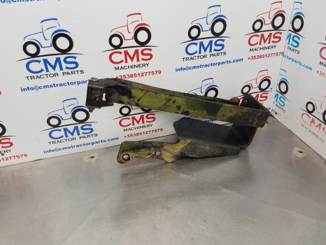 New Holland T5.95, T5, Case Farmal, Fuel Tank Bracket 84519799, 84351384 - Fuel tank: picture 1 New Holland T5.95, T5, Case Farmal, Fuel Tank Bracket 84519799, 84351384 - Fuel tank: picture 1