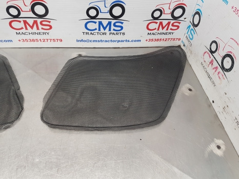 New Holland T6000 Ts115a, Tsa, T6 Front Bonnet Nose Grille 82029992, 82029993 - Grill: picture 2 New Holland T6000 Ts115a, Tsa, T6 Front Bonnet Nose Grille 82029992, 82029993 - Grill: picture 2