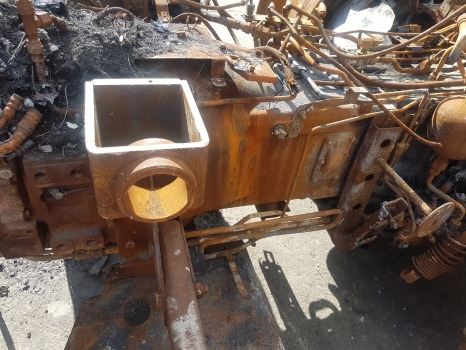 New Holland T7 T7.225 Autocommand Transmission Shaft, Gear, Plate, Nut 48145792 - Gearbox: picture 2 New Holland T7 T7.225 Autocommand Transmission Shaft, Gear, Plate, Nut 48145792 - Gearbox: picture 2