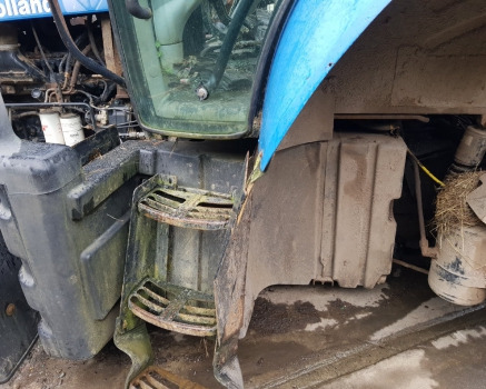 New Holland T7000, Case Puma Series T7030 Fuel Tank Main 84162105, 48023251 - Fuel tank: picture 2 New Holland T7000, Case Puma Series T7030 Fuel Tank Main 84162105, 48023251 - Fuel tank: picture 2