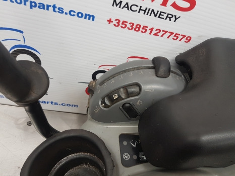 New Holland T7040, T7000, T7 Armrest Assy, Eletronic Unit Control 87756953 - ECU: picture 5 New Holland T7040, T7000, T7 Armrest Assy, Eletronic Unit Control 87756953 - ECU: picture 5