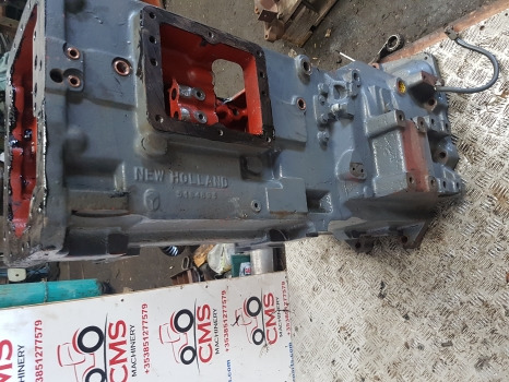 New Holland Tm, 60 Transmission Housing 5164693, 5181429, 5183646, 47125543 - Gearbox: picture 4 New Holland Tm, 60 Transmission Housing 5164693, 5181429, 5183646, 47125543 - Gearbox: picture 4
