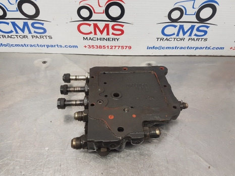 Same Dorado, Lamborghini, Deutz 85 Hydraulic Valve Assy .011.6761.4/30 - Hydraulics: picture 3 Same Dorado, Lamborghini, Deutz 85 Hydraulic Valve Assy .011.6761.4/30 - Hydraulics: picture 3