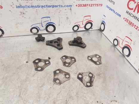 Same Silver 100.6, 105, Antares 110 Rear Axle Lock Plate Flange 0.008.5860.0/10 - Rear axle for Farm tractor: picture 1 Same Silver 100.6, 105, Antares 110 Rear Axle Lock Plate Flange 0.008.5860.0/10 - Rear axle for Farm tractor: picture 1
