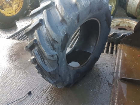 Tyre Dt820 Goodyear 540/65r28, 540/65 R28 - Tire for Farm tractor: picture 5 Tyre Dt820 Goodyear 540/65r28, 540/65 R28 - Tire for Farm tractor: picture 5