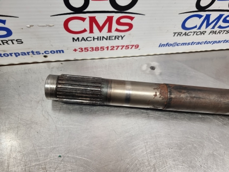 Valtra 6400, 6000, 8000 Series, Front Axle Drive Shaft V32519510 - Front axle: picture 3 Valtra 6400, 6000, 8000 Series, Front Axle Drive Shaft V32519510 - Front axle: picture 3