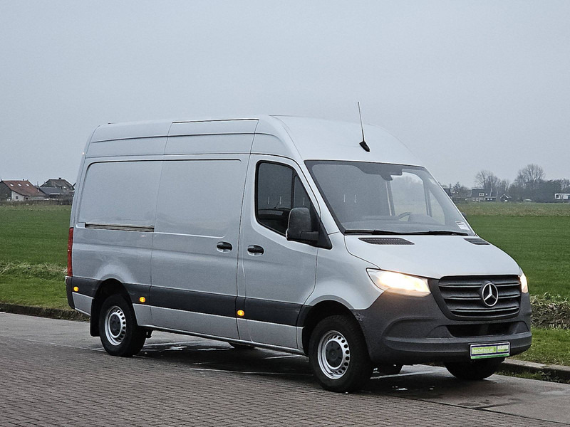 Mercedes-Benz Sprinter 316 L2H2 RWD Mbux Euro6! - Panel van: picture 4 Mercedes-Benz Sprinter 316 L2H2 RWD Mbux Euro6! - Panel van: picture 4