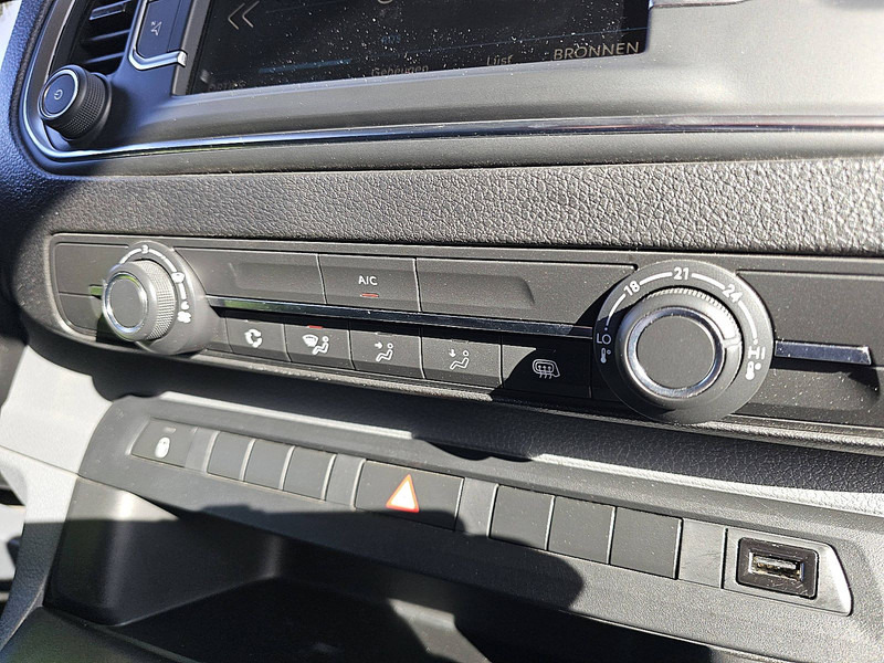 Small van Peugeot Expert 2.0 L3 XL Dubbel Cabine!: picture 9 Small van Peugeot Expert 2.0 L3 XL Dubbel Cabine!: picture 9