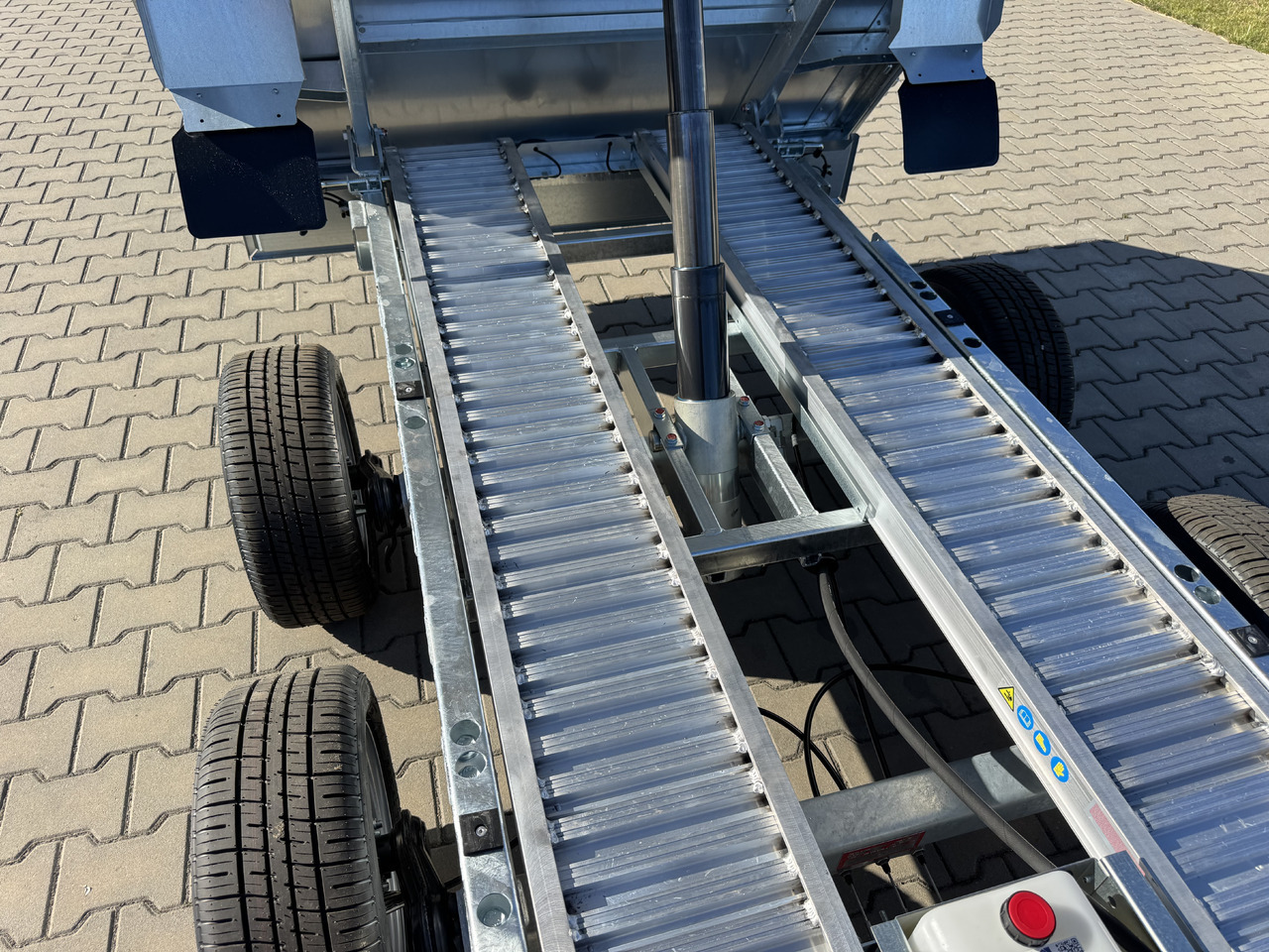 BRENDERUP BT4310STB2700 + najazdy ALU | 308 x 168 cm | 2700kg leasing BRENDERUP BT4310STB2700 + najazdy ALU | 308 x 168 cm | 2700kg: picture 13