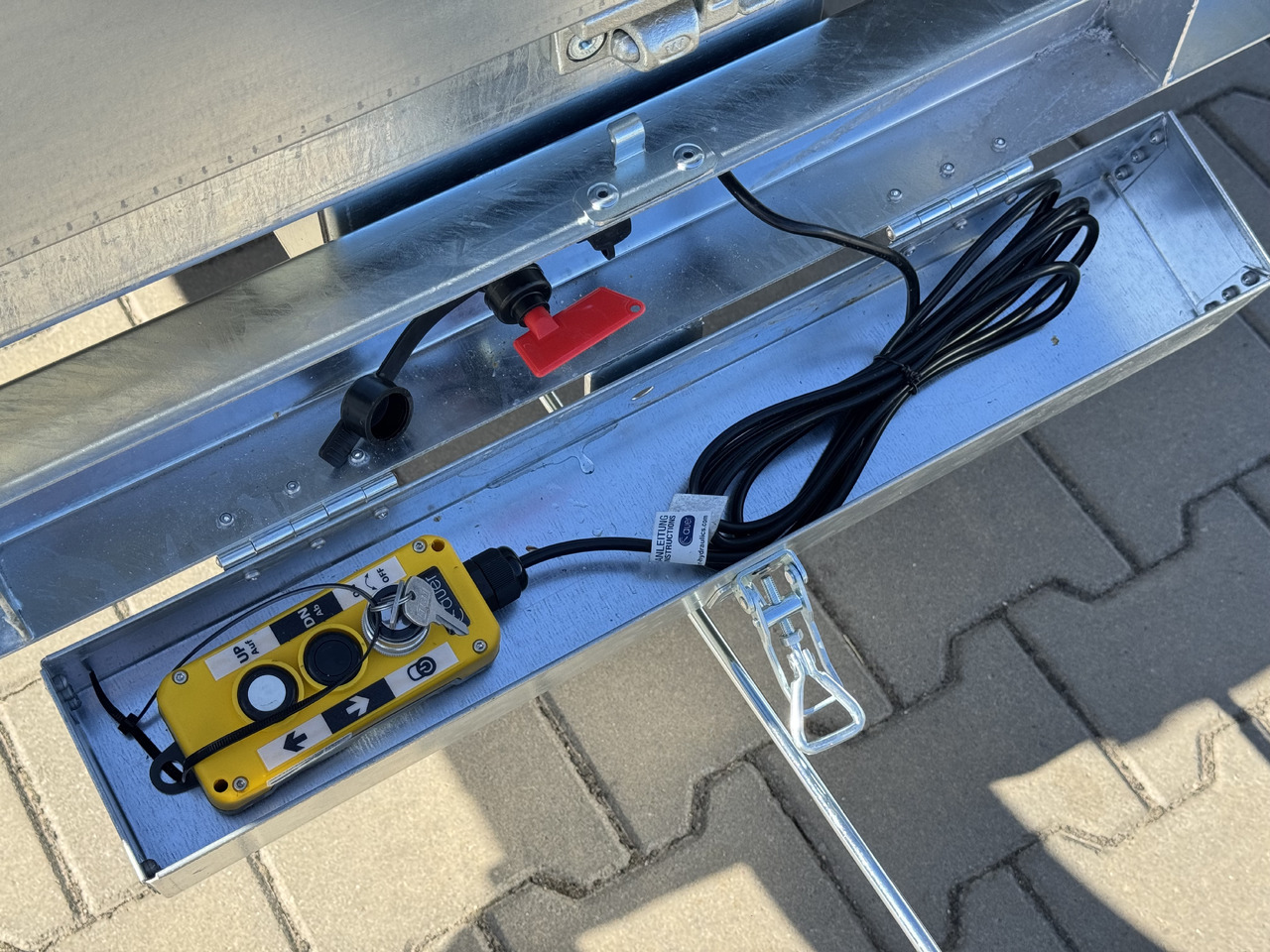 BRENDERUP BT4310STB2700 + najazdy ALU | 308 x 168 cm | 2700kg leasing BRENDERUP BT4310STB2700 + najazdy ALU | 308 x 168 cm | 2700kg: picture 8