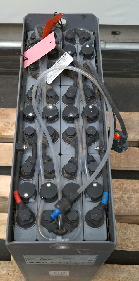 Jungheinrich unknown | Battery 24 2PZS250 year 2022 weight 212 kg sn. C81323536 - Battery for Material handling equipment: picture 2 Jungheinrich unknown | Battery 24 2PZS250 year 2022 weight 212 kg sn. C81323536 - Battery for Material handling equipment: picture 2