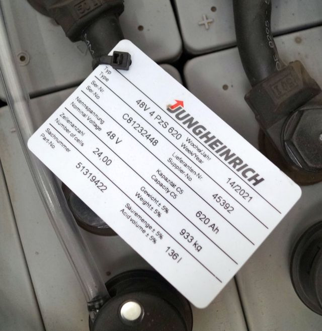 Jungheinrich unknown | Battery 48V620Ah 48 4PZS620 year 4/2021 933 kg dimension Battery 48V620Ah 48 4PZS620 year 4/2021 933 kg dimensions 83,5x52,5x78,5cm sn. C8122448 - Battery for Material handling equipment: picture 4 Jungheinrich unknown | Battery 48V620Ah 48 4PZS620 year 4/2021 933 kg dimension Battery 48V620Ah 48 4PZS620 year 4/2021 933 kg dimensions 83,5x52,5x78,5cm sn. C8122448 - Battery for Material handling equipment: picture 4