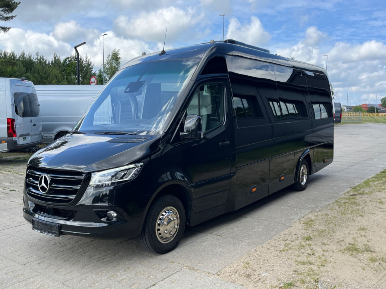 Mercedes-Benz Sprinter 519/ 3.0 V6 / LUXURY Tourist Bus - Coach: picture 4 Mercedes-Benz Sprinter 519/ 3.0 V6 / LUXURY Tourist Bus - Coach: picture 4