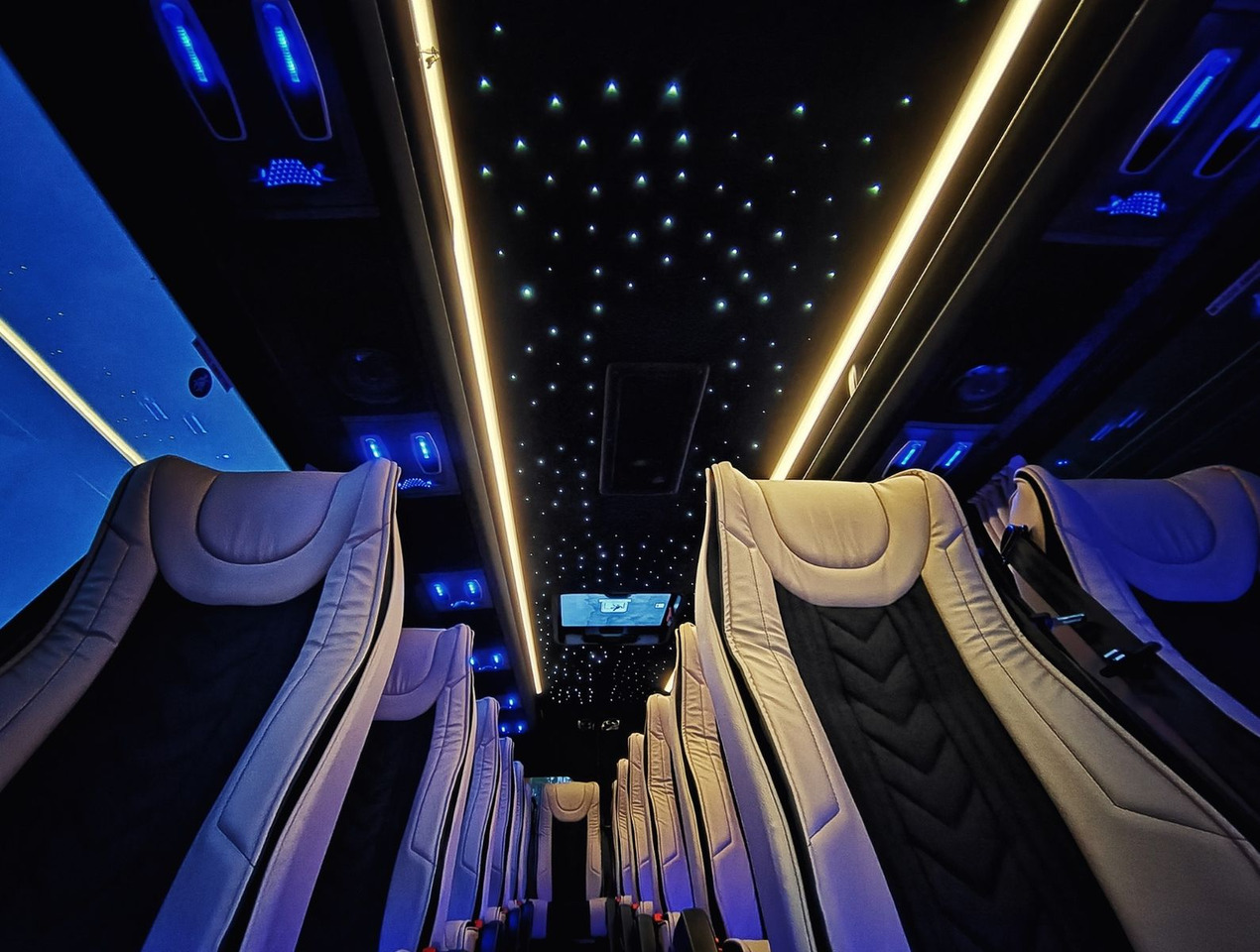 Mercedes-Benz Sprinter 519 XL /19+1+1/Luxury Bus /Coming Soon! Mercedes-Benz Sprinter 519 XL /19+1+1/Luxury /Panorama Windows - Minibus, Passenger van: picture 1 Mercedes-Benz Sprinter 519 XL /19+1+1/Luxury Bus /Coming Soon! Mercedes-Benz Sprinter 519 XL /19+1+1/Luxury /Panorama Windows - Minibus, Passenger van: picture 1