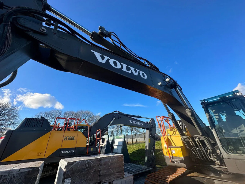Volvo ECR 235 EL - Crawler excavator: picture 5 Volvo ECR 235 EL - Crawler excavator: picture 5