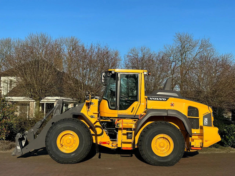 Volvo L120 H2 longboom UNUSED - Wheel loader: picture 1 Volvo L120 H2 longboom UNUSED - Wheel loader: picture 1