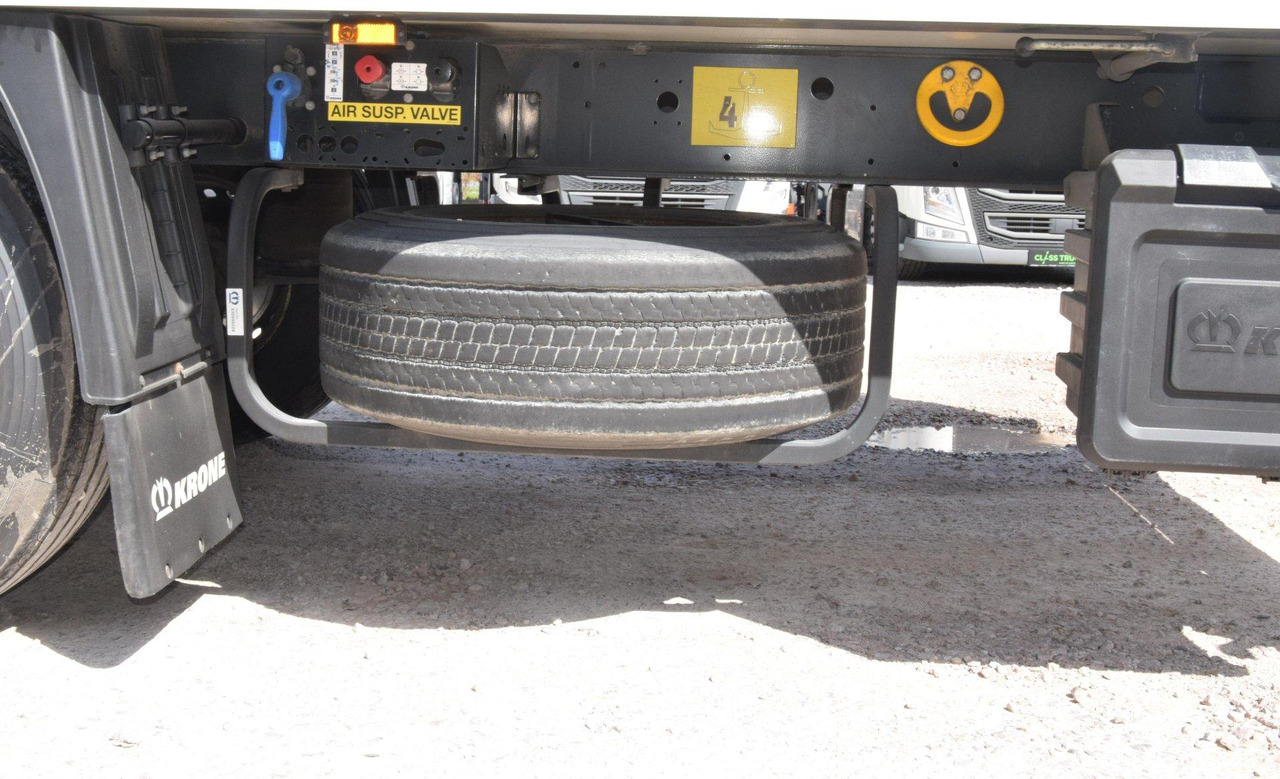 Refrigerator semi-trailer Krone SDR Cool Liner FP 60 ThermoKing SLXi 300: picture 12