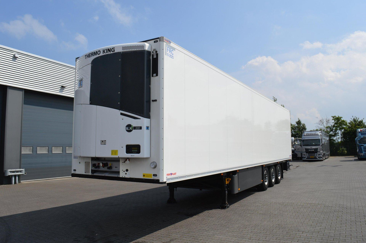Schmitz Cargobull SKO FP 45 ThermoKing SLXi 300 - Refrigerator semi-trailer: picture 1 Schmitz Cargobull SKO FP 45 ThermoKing SLXi 300 - Refrigerator semi-trailer: picture 1
