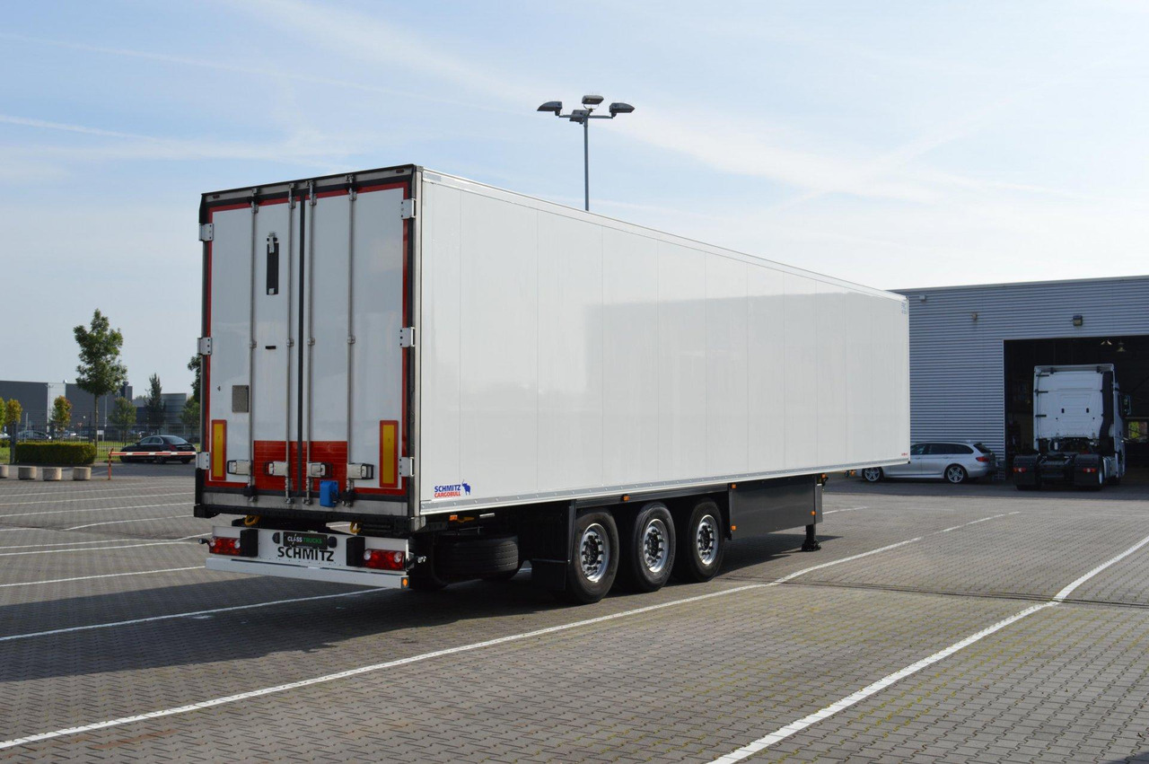 Schmitz Cargobull SKO FP 45 ThermoKing SLXi 300 - Refrigerator semi-trailer: picture 4 Schmitz Cargobull SKO FP 45 ThermoKing SLXi 300 - Refrigerator semi-trailer: picture 4