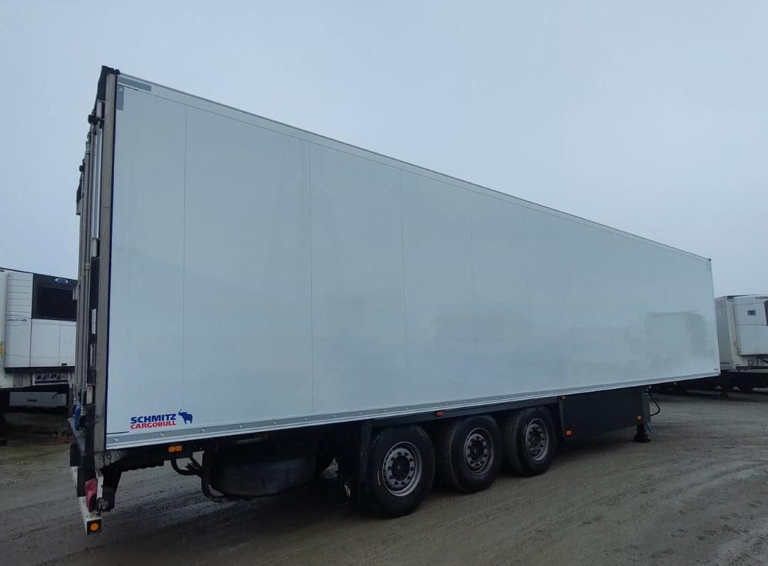 Schmitz Cargobull SKO FP 45 ThermoKing SLXi 300 - Refrigerator semi-trailer: picture 3 Schmitz Cargobull SKO FP 45 ThermoKing SLXi 300 - Refrigerator semi-trailer: picture 3